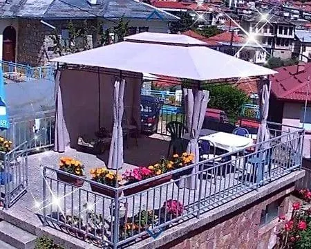 Flora Krushevo Vendégház